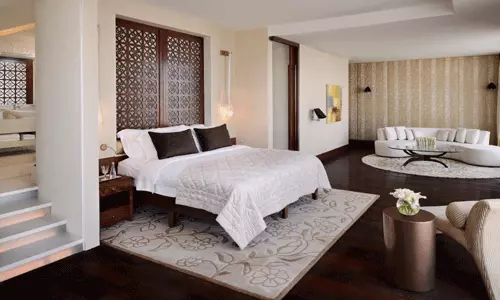 هتل د اچ دبی